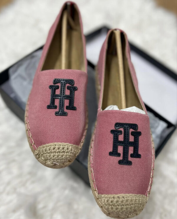 Tommy Hilfiger – Image 2
